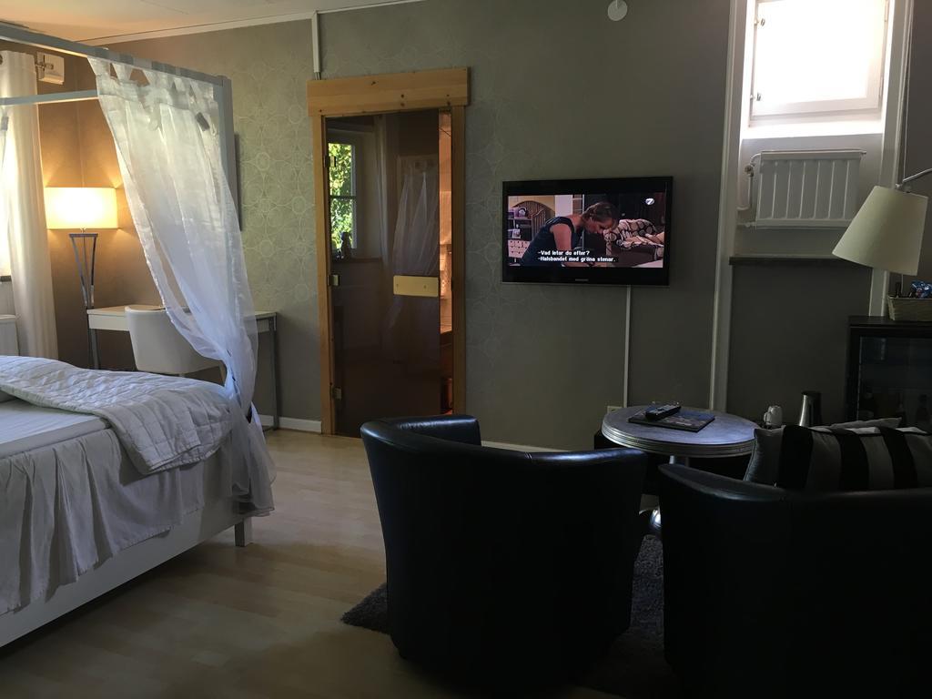 Hotel Wictoria Мариестад Экстерьер фото